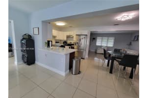 6930 SW 12th St, Pembroke Pines, FL 33023, - MLS#A11998026