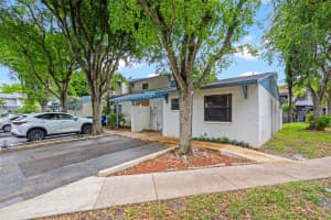 6916 SW 37th St # 1-C, Miramar, FL 33023, - MLS#A11998036