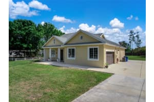 2009 Flower Sebring, FL 33875 - MLS#A11998056