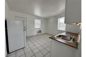 701 NW 7th Ave #1, Hallandale Beach, FL 33009, - MLS#A11998104