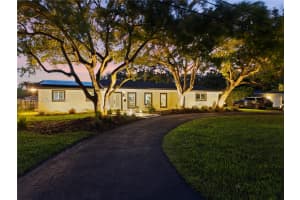 16400 Sw 80th Ave Palmetto Bay, FL 33157 - MLS#A11998115