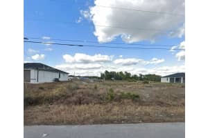 547 Trinity St E Lehigh Acres, FL 33974 - MLS#A11998121