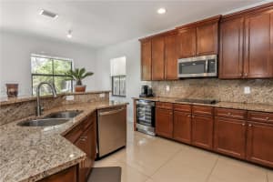 8868 Nw 101st Pl Doral, FL 33178 - MLS#A11998131