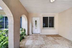 6881 SW 27th St, Miami, FL 33155, - MLS#A11998133