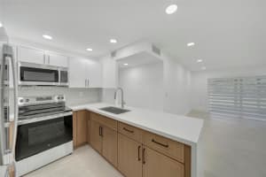 9455 W Flagler St APT C108, Miami, FL 33174, - MLS#A11998138