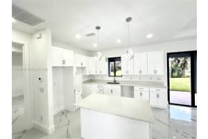 1051 Eisenhower Blvd Lehigh Acres, FL 33974 - MLS#A11998140