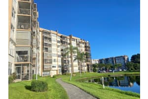 1200 Saint Charles Pl 321 Pembroke Pines, FL 33026 - MLS#A11998144