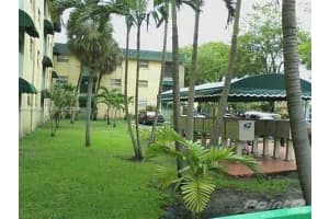 666 W 81st St APT 124, Hialeah, FL 33014, - MLS#A11998146