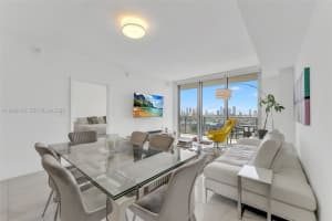 16385 Biscayne Blvd 1819 North Miami Beach, FL 33160 - MLS#A11998168