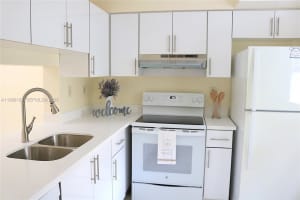 401 Gardens Dr APT 103, Pompano Beach, FL 33069, - MLS#A11998183
