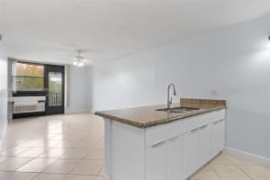 2771 Riverside Dr Apt 316-A, Coral Springs, FL 33065, - MLS#A11998211