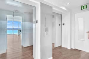 3801 Collins Ave 806 Miami Beach, FL 33140 - MLS#A11998238