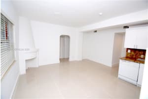 1559 Meridian Ave APT 107, Miami Beach, FL 33139, - MLS#A11998270
