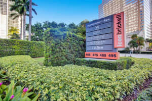 475 Brickell Ave APT 5010, Miami, FL 33131, - MLS#A11998291
