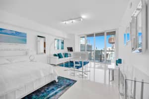475 Brickell Ave APT 5010, Miami, FL 33131, - MLS#A11998291