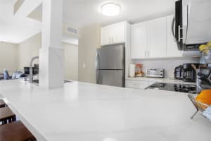 9682 Fontainebleau Blvd 503 Miami, FL 33172 - MLS#A11998318