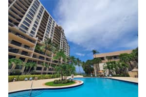 540 Brickell Key Dr 1020, Miami