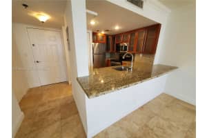 540 Brickell Key Dr APT 1020, Miami, FL 33131, - MLS#A11998336