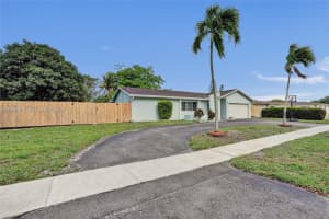 460 Sw 66th Ave Margate, FL 33068 - MLS#A11998396