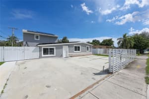 3811 SW 47th Ave, West Park, FL 33023, - MLS#A11998427