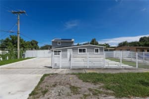 3811 SW 47th Ave, West Park, FL 33023, - MLS#A11998427