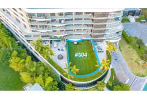 1135 103rd St #304, Bay Harbor Islands, FL 33154, - MLS#A11998429