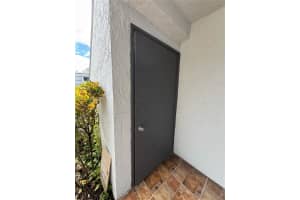 155 Lakeview Dr APT 101, Weston, FL 33326, - MLS#A11998450