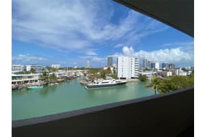 7125 Bay Dr APT 506, Miami Beach, FL 33141, - MLS#A11998463
