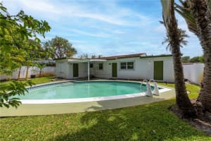 807 SW 26th Ct, Fort Lauderdale, FL 33315, - MLS#A11998479