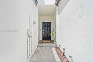 4917 Oakmont Dr, Davie, FL 33312, - MLS#A11998507