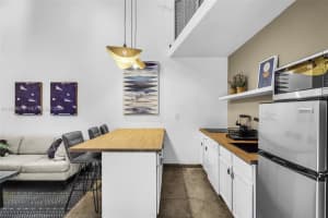 3225 SW 58th Ave, Miami, FL 33155, - MLS#A11998516