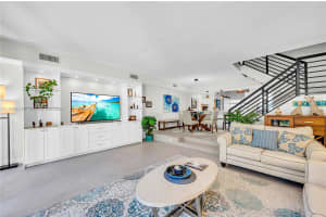 7018 SW 53rd Ln, Miami, FL 33155, - MLS#A11998532