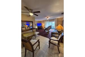 410 Ne 17th Ave 203 Boynton Beach, FL 33435 - MLS#A11998535