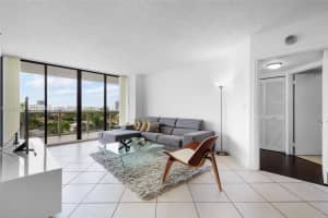 3598 Yacht Club Dr APT 601, Aventura, FL 33180, - MLS#A11998539