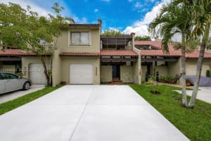 3325 Torremolinos Ave C-44 Doral, FL 33178 - MLS#A11998550
