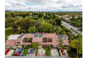 3325 Torremolinos Ave C-44 Doral, FL 33178 - MLS#A11998550