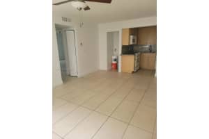 241 SE 9th Ave APT 104, Pompano Beach, FL 33060, - MLS#A11998551
