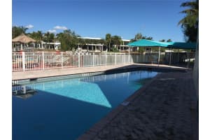 4740 Pine Tree Dr APT 26, Miami Beach, FL 33140, - MLS#A11998601