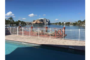 4740 Pine Tree Dr APT 26, Miami Beach, FL 33140, - MLS#A11998601