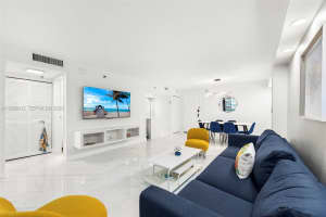 2401 Collins Ave APT 1007, Miami Beach, FL 33140, - MLS#A11998612