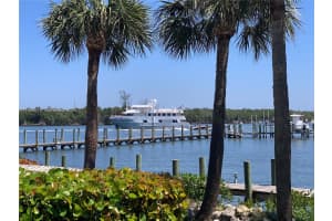 6082 Se Landing Way 10 Stuart, FL 34997 - MLS#A11998614