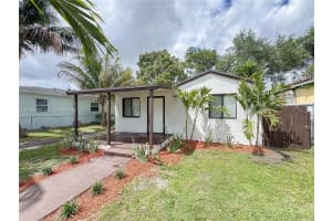 2933 Nw 48th Ter Miami, FL 33142 - MLS#A11998626