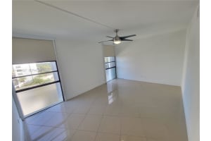 3301 N Country Club Dr APT 811, Aventura, FL 33180, - MLS#A11998627