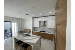 8283 NW 44th St, Doral, FL 33166, - MLS#A11998635
