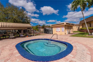 200 Ashbury Rd APT 312, Hollywood, FL 33024, - MLS#A11998640