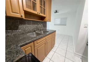 2565 W 56th St APT 101, Hialeah, FL 33016, - MLS#A11998665