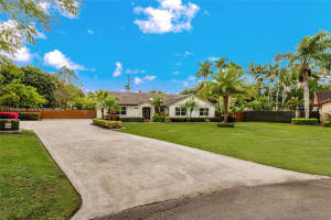 MLS# A11998669, Miami, Florida 33196