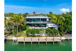 9640 W Broadview Dr, Bay Harbor Islands, FL 33154, - MLS#A11998676