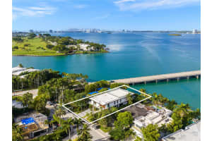 9640 W Broadview Dr, Bay Harbor Islands, FL 33154, - MLS#A11998676