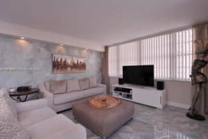 18041 Biscayne Blvd 1104, Aventura